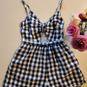 American Eagle black and white XS romper, with side zip closure